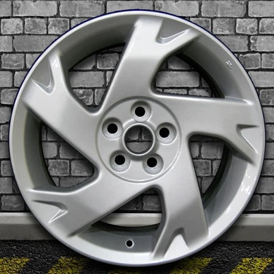 Full Face Bright Fine Silver OEM Wheel for 2002-2008 Pontiac Vibe - 16x6.5 - Image 1 of 3