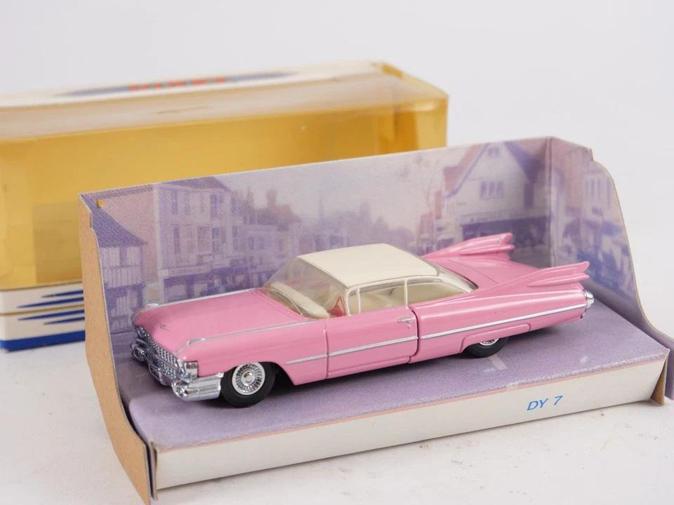 Matchbox 1/43 Cadillac Coupé de ville 1959 DY7-B The Dinky Collection - Photo 1/4