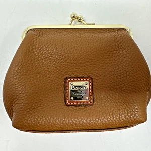 Dooney & Bourke Pebble Leather Kisslock Coin Purse Caramel - Picture 1 of 4