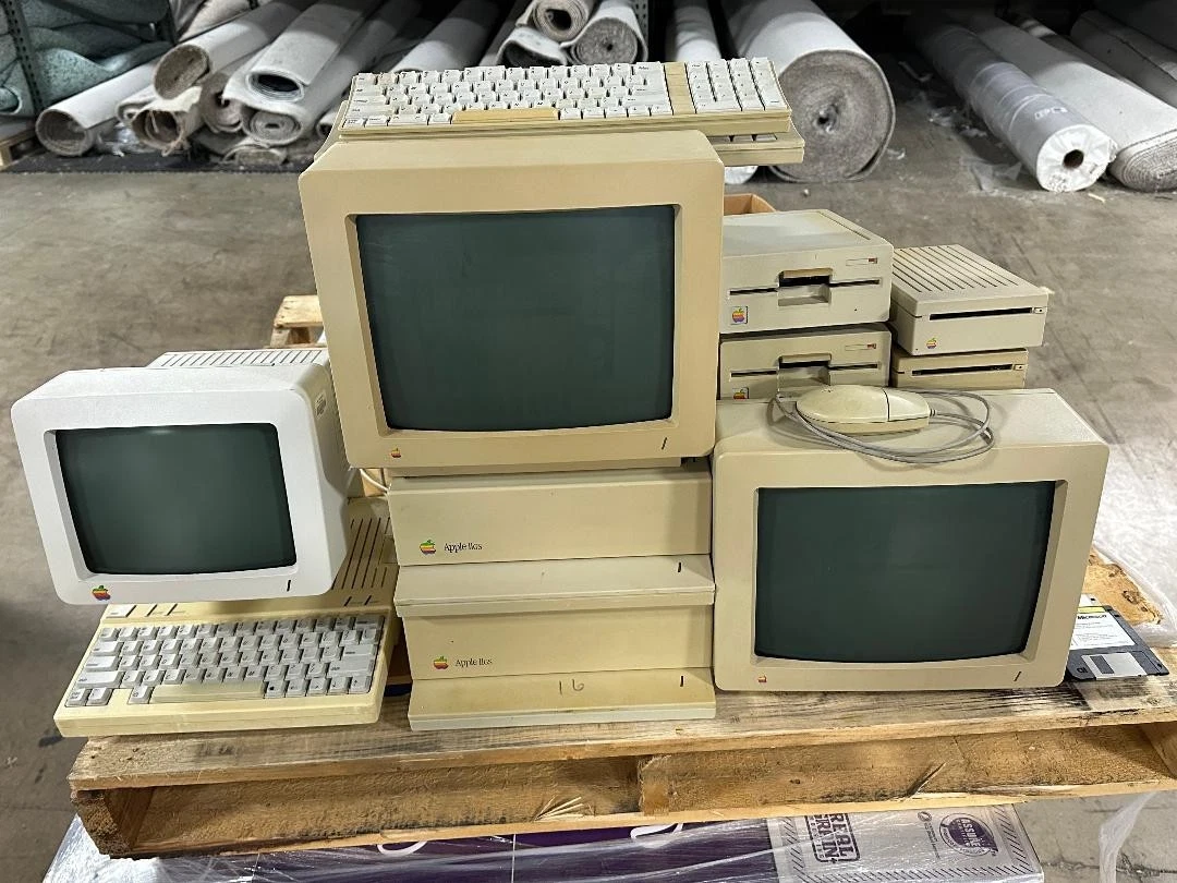 Apple Iigs Monitor for sale | eBay
