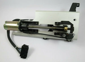 original Porsche 996 Cabriolet solapa para capota derecha 99656117601 - Imagen 1 de 3