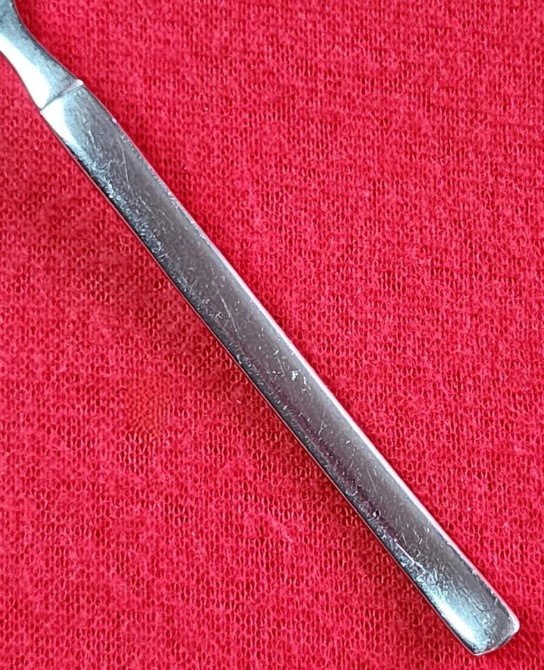 Cubiertos de acero inoxidable Zwilling JA Henckels OPUS cubiertos dobles brillantes 18/10 SELECCIONAR Foto 1 de 1