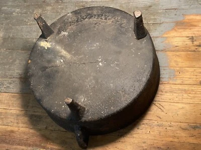 RARE! 1800’s  SAVERY & CO NO.3 CAST IRON CAULDRON COOKING KETTLE POT 3 LEGGED - Image 1 of 4