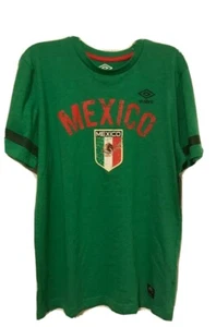 Nuevo umbro Camiseta para hombre México Fútbol Bandera Control de confort Athletic Tamaño: L NWT - Imagen 1 de 1