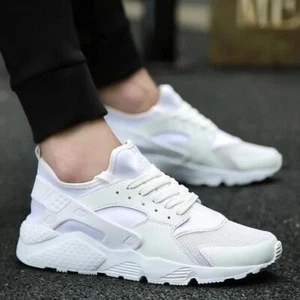 Sneakers da uomo comode scarpe da corsa in città Air Huaraches scarpe triple - Foto 1 di 15
