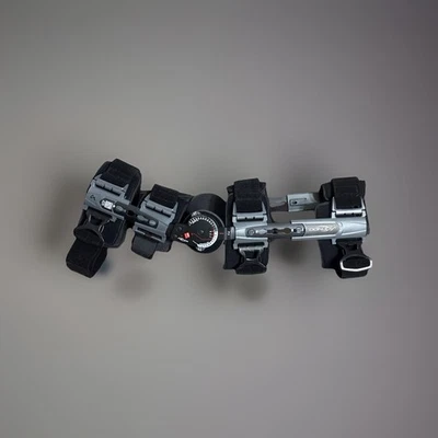 Rodillera ajustable con bisagras postoperatoria flexión habitación DONJOY X-ACT adulto Foto 1 de 4