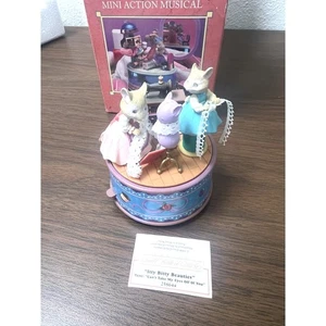 Enesco Mini Action Musical Itty Bitty Beauty Plays Can't Keep My Eyes Off Of You - Picture 1 of 16