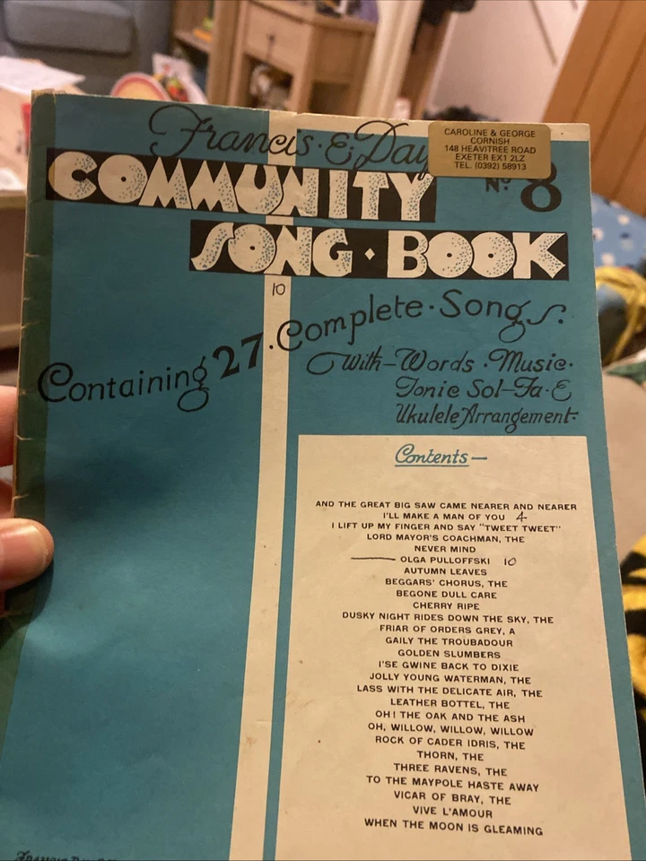 Francis & Days Community Song Book 8 words and music sing a long ukulele piano - Image 1 of 1