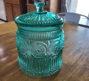 The Pioneer Woman Adeline Green Glass Turquoise Cookie Jar 9.45 x 12.6 x 9.5 - Picture 1 of 9