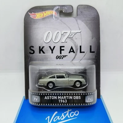 Hot Wheels 2016 Retro Entertainment Skyfall James Bond 007 Aston Martin DB5 1963 Foto 1 de 4