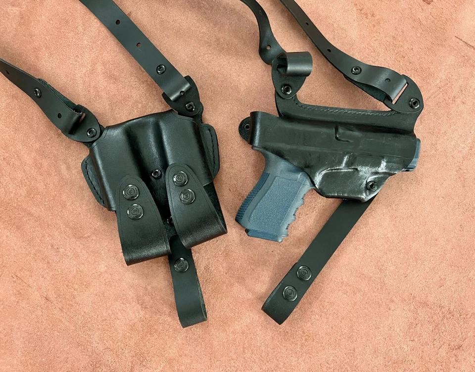 ARMADILLO Black Leather Horizontal Shoulder Holster for Glock (P3)