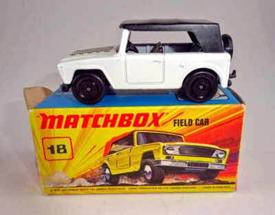 Matchbox Superfast No. 18A Field Car white & black black hubs mint/boxed - Image 1 of 4