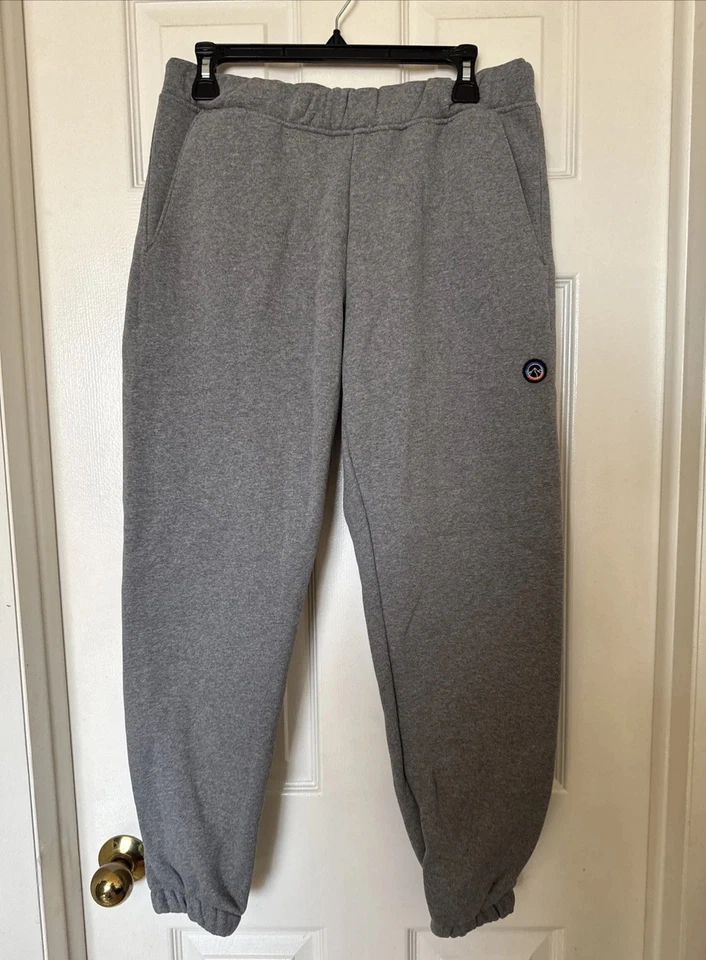Patagonia Women's Small Gray Fitz Roy Icon Uprisal Sweatpants/Joggers 26067