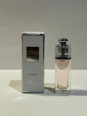 MINI Dior Addict EAU FRAICHE Dior 5ML (SEM SPRAY) NOVO NA CAIXA - Imagem 1 de 3