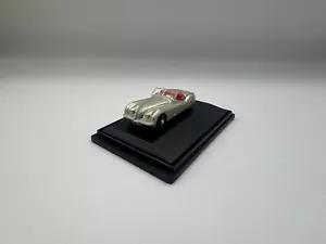 Oxford Diecast 1:76 76XK120001 Jaguar XKJ120. Plata. Con estuche y funda. - Imagen 1 de 12