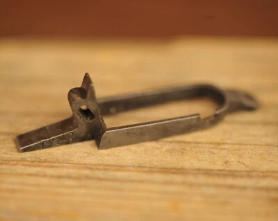 Sauer 1930 .32ACP Trigger Bar - Image 1 of 4