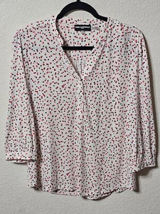 Karl Lagerfeld Womens Blouse Size Medium White 3/4 Sleeves 3 Button V-Neck Top - Picture 1 of 4