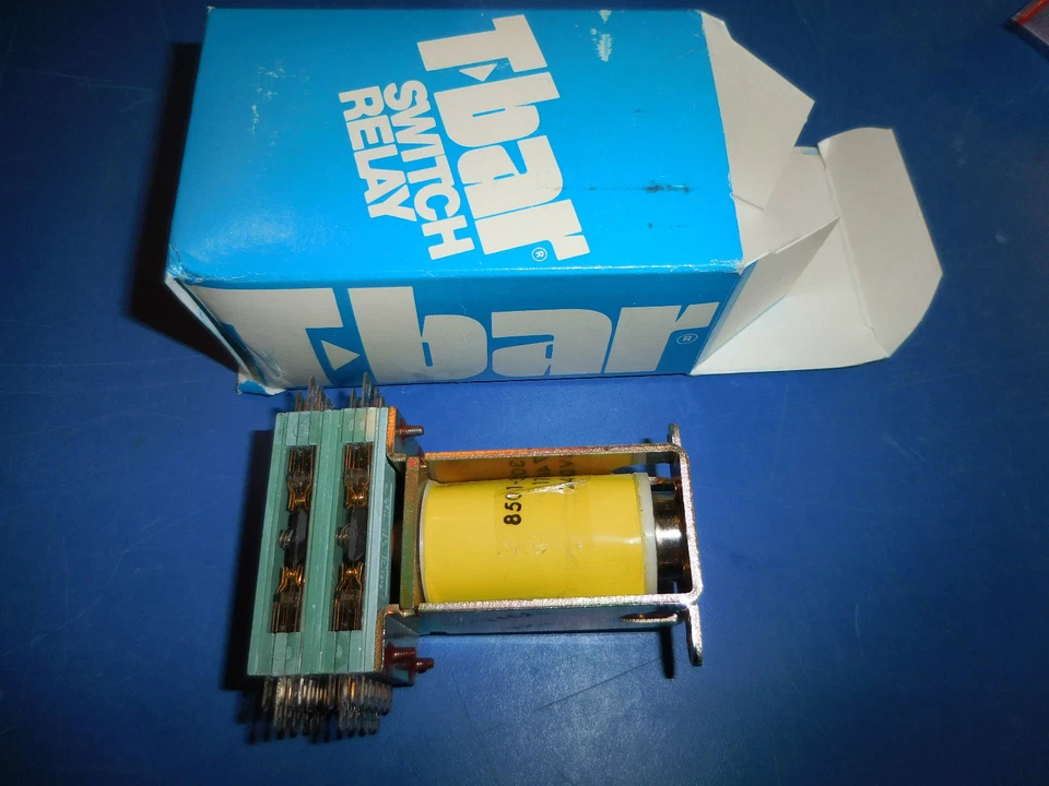 Data-Switch Corp. T-Bar 901-24C-24 (9104) Switch Relay - Image 1 of 1