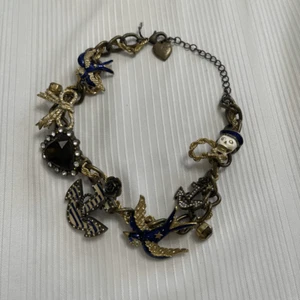 Betsey Johnson VINTAGE Costume Jewelry Fly with Me Statement Necklace - Imagen 1 de 9