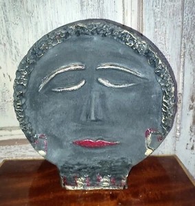 Visage en céramique vintage signature à identifier dlg Capron ... - Photo 1/7