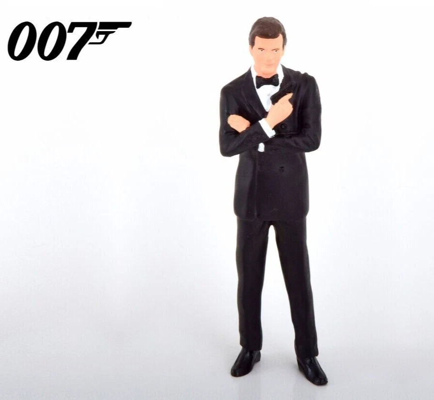 KK SCALE RESIN 1/18 JAMES BOND 007 FIGURE ROGER MOORE 1980'S 4" 100MM BLACK SUIT - Image 1 of 4