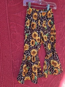 New Shein Girl's Sz 4 Pants Hippie Bellbottoms Sunflowers - Picture 1 of 11