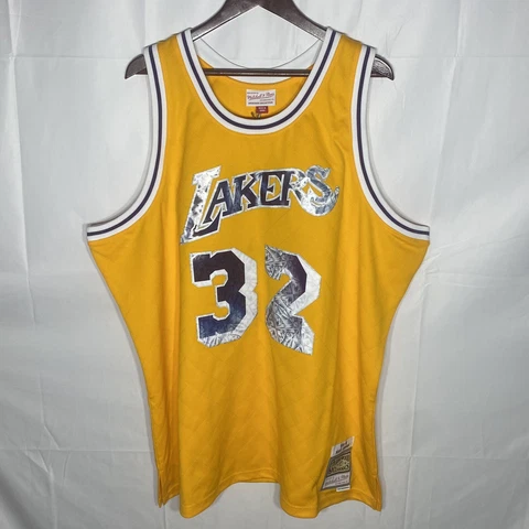 Mitchell & Ness Lakers 1984 75th Anniversary Swingman Magic Johnson Jersey XXXL Cover