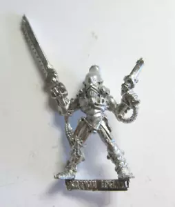 Warhammer 40K Eldar Metal Striking Scorpion Exarch - Foto 1 di 1