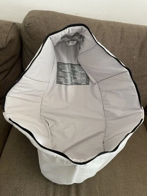 Forro de capazo gris claro Mamas and Papas Armadillo Flip XT2 Foto 1 de 4