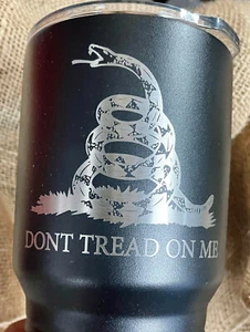 Dont Tread On Me Tumbler, Live Free Or Die, Gadsen, 30oz Tumbler, Custom Stainle - Picture 1 of 12