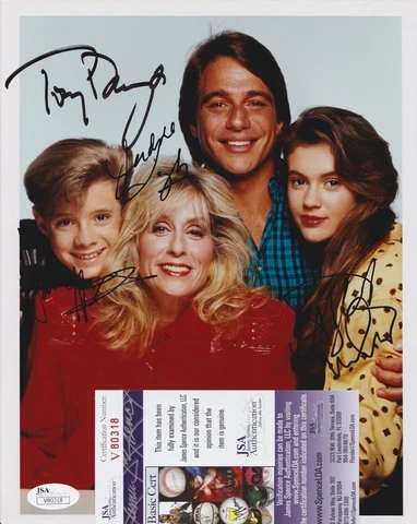 Who's The Boss Cast 4 Signed 8x10 Photo JSA COA #V80318 Tony Danza Alyssa Milano Cover