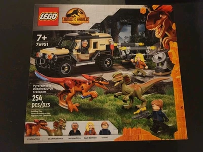 LEGO Jurassic World: Pyroraptor & Dilophosaurus Transport (76951) - Image 1 of 2