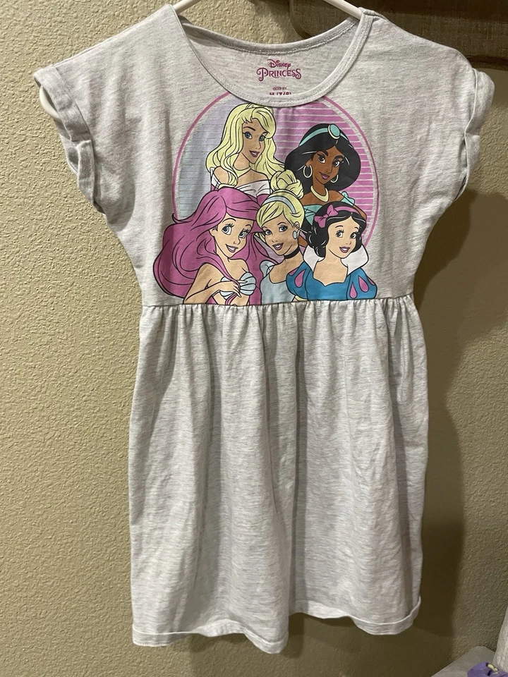 Modern Girls Disney princess Dress Size 7/8 - Image 1 of 1