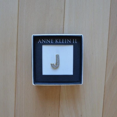 Broche prendedor de colección Anne Klein Page cristal bloque dorado letra inicial J Foto 1 de 3