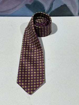 Kiton Napoli Men’s Silk Tie Lavender Geometric 4” x 60” Italy Rear Pattern — 第 1/4 张图片