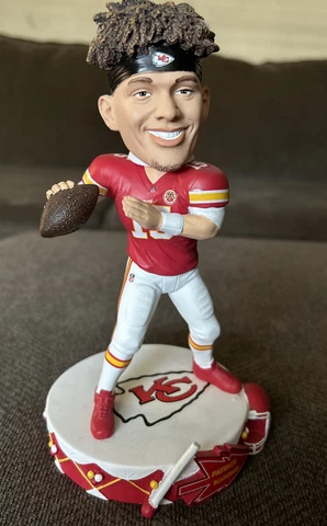 Patrick Mahomes II Kansas City Chiefs FOCO LE Drum Base Bobblehead Cover