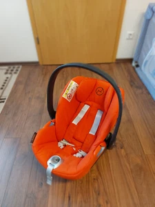 Cybex Platinum Cloud Z I-Size Babyschale Plus mit Isofix Base Z, Gebraucht - Bild 1 von 3