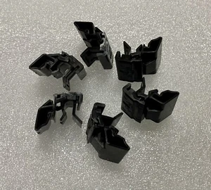 NEW OEM Tesla Model Y 3 FRUNK-FENDER CLIPS SET OF 6PC 1472872-00-C - Picture 1 of 7