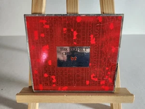 The Perfect  Christmas (2-disc CD, 2004) Elton John, Ringo Starr - Picture 1 of 2