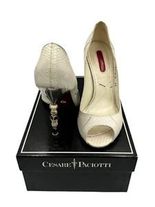 Cesare Paciotti Sandaletten weiß Schlangenledermuster mit Schmucksteinen & Emaille-Akzenten 38 - Bild 1 von 12