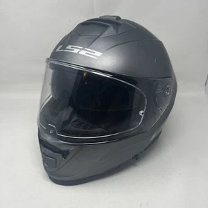 LS2 Assault Solid Motorcycle Helmet Matte Titanium - Medium 57cm-58cm - Bild 1 von 8