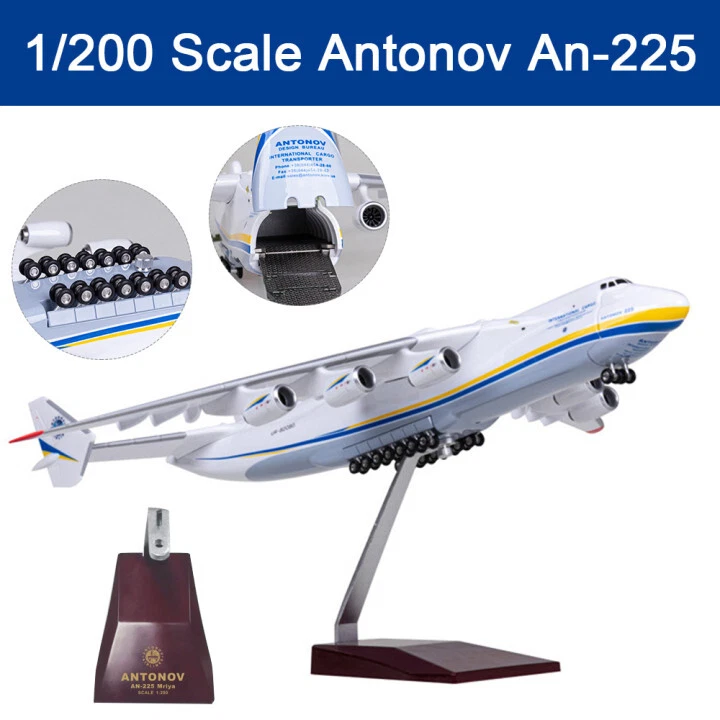Modelo de avión de resina de transporte estratégico de avión Antonov Ucrania An-225 1/200 Foto 1 de 4