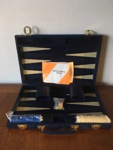 Vintage Backgammon Game Blue Case MADE IN TAIWAN - Picture 1 of 10