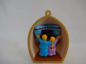 Christbaum Anhänger / Hurra, Kinder freuen sich, es schneit - Bild 1 von 1