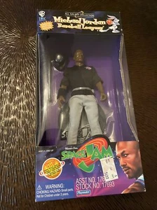 NIB 1996 Playmates Space Jam Michael Jordan Baseball Leaguer - Picture 1 of 6