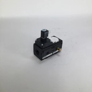 Aventics 0821300950 Control block 0 821 300 950 New NFP - Picture 1 of 5