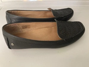 UGG Moccasin Women's Size 9 N Black Leather Loafer Driving Shoes - Picture 1 of 6