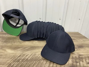 Vintage LEERE Snapback-Mütze Menge 12 USA Kappe neu aus altem Lagerbestand königsblau grün Adler Wappen - Bild 1 von 8