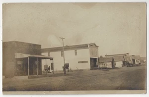 1908 Zenda, Kansas - REAL PHOTO Main Street - Vintage Postcard - Picture 1 of 2