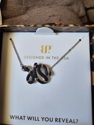 Collar Bomb Party Untamed NK78020 “Hiseo de las Tinieblas” Oro/Hematita Foto 1 de 3